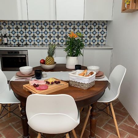 Stylish Townhouse With Gallery In The Heart Of Tavira For Two Exterior foto