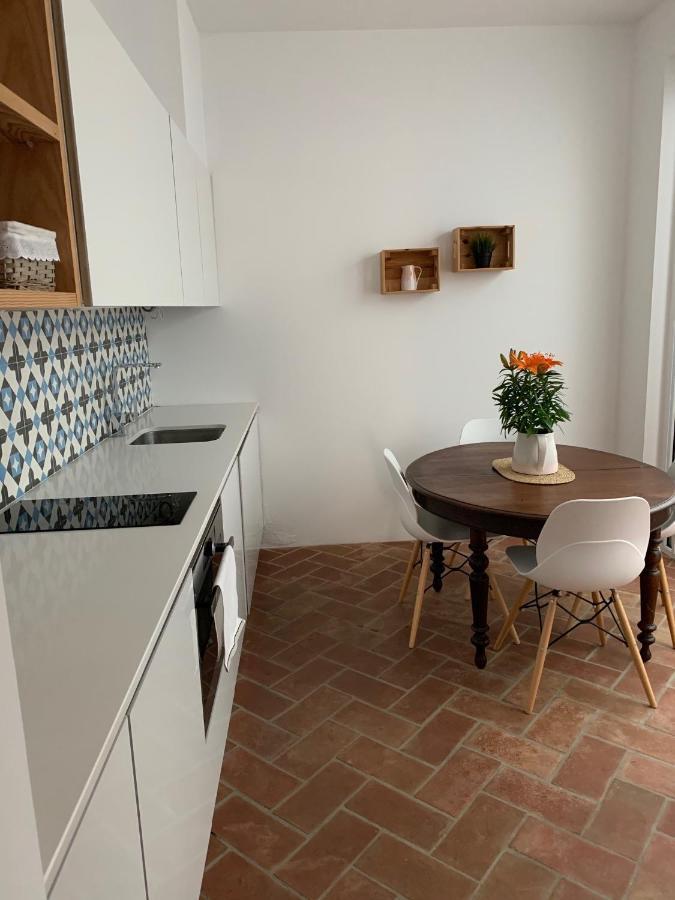 Stylish Townhouse With Gallery In The Heart Of Tavira For Two Exterior foto